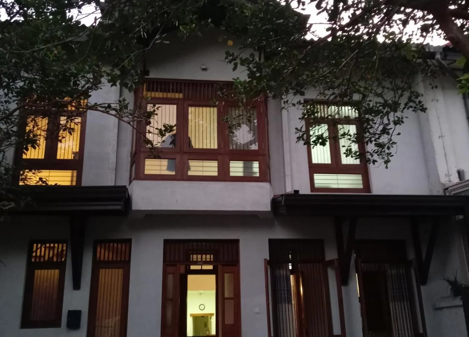 Pearl Of Kandy