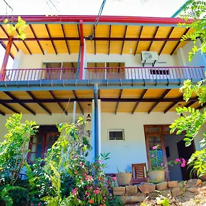 White Bed and breakfast